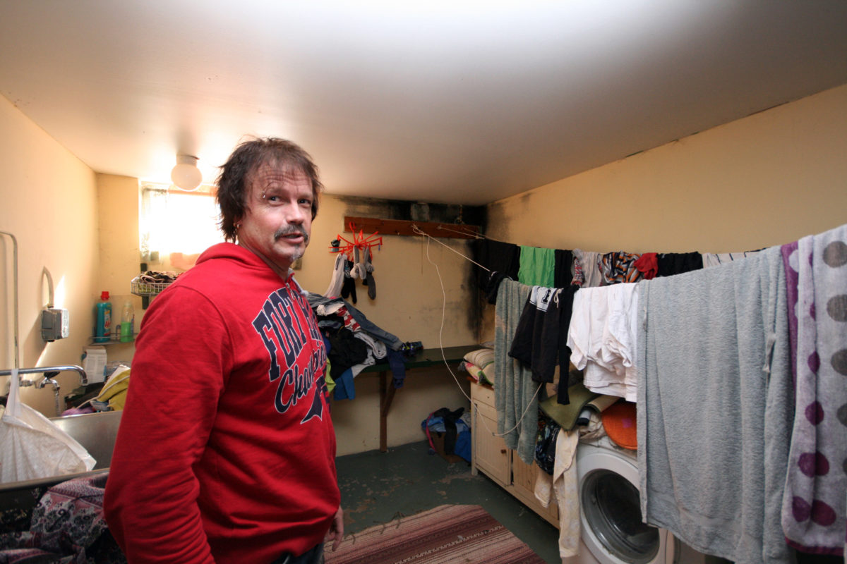 Hyresgäster blev uppsagda efter krav på renovering hem & hyra