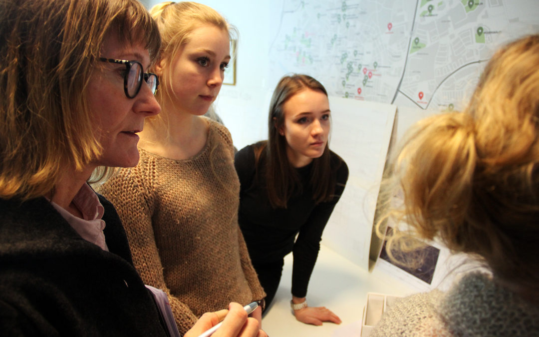 Tjugo elever vid Polhemsskolan i Lund har i ett projekt utformat framtidens studentbostad.