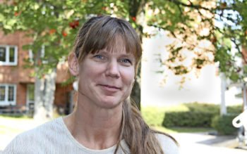Lena Erdhage, tillförordnad vd på Upplands-Brohus, har hemligstämplat sin lön.