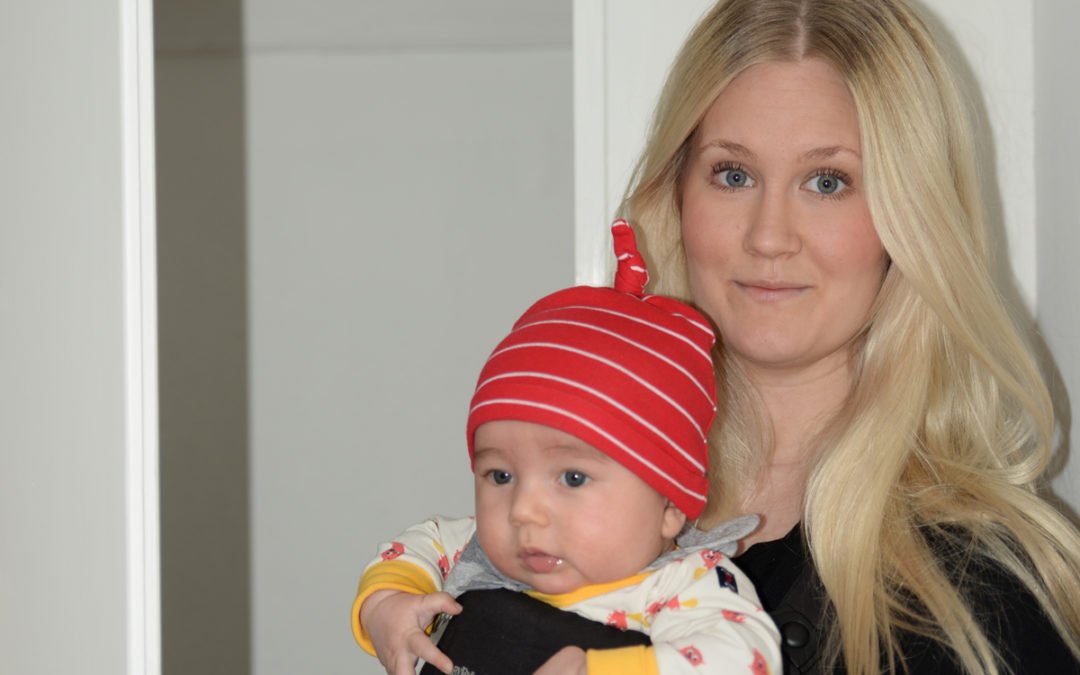 Caroline Westerdahl fick sin nikotinskadade lägenhet sanerad efter byte.