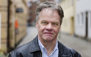 Författaren Set Mattsson är aktuell med ännu en bok i serien om kriminalkommissarien Douglas Palm, "Kvinnan vid kanalen".
