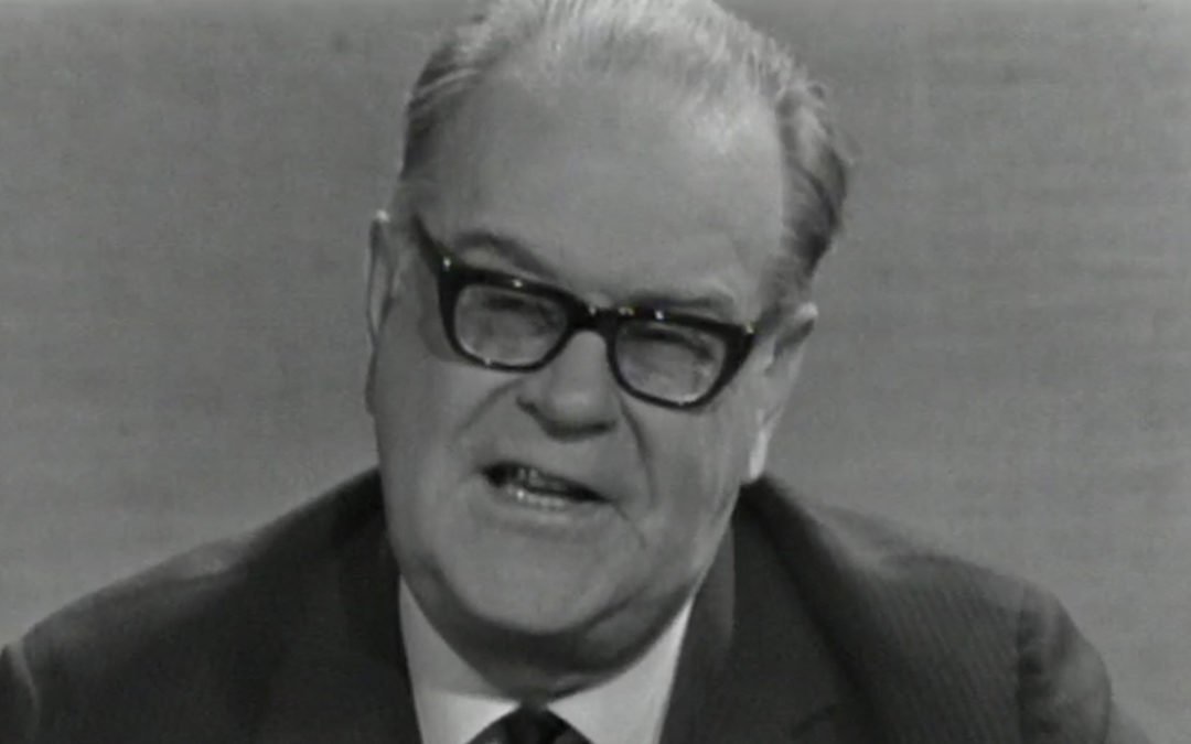 Tage Erlander i tv-sänd partiledarutfrågning 1966.