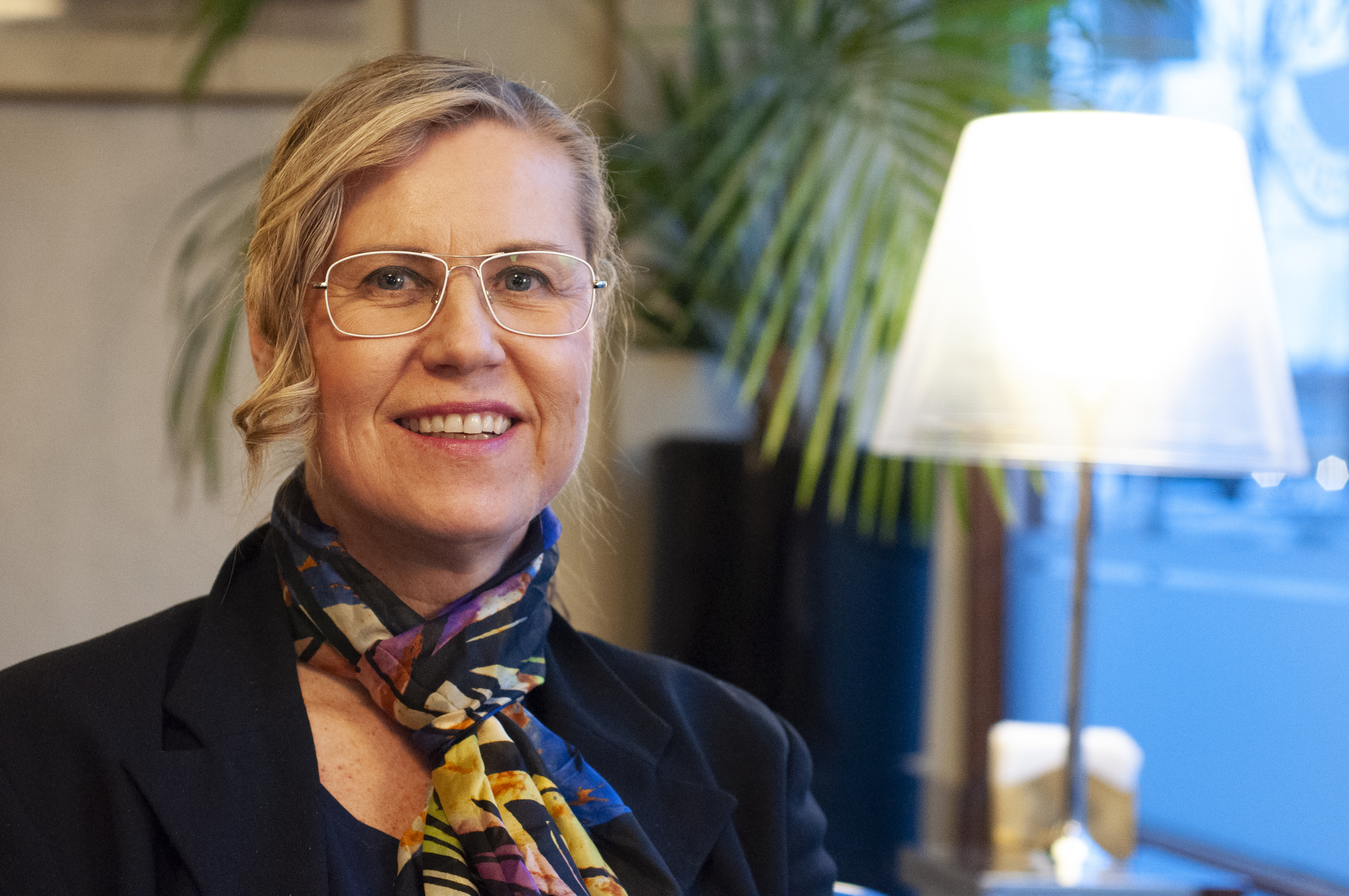Porträtt på Anna-Karin Eriksson, regionchef för norra Sverige, Rikshem.