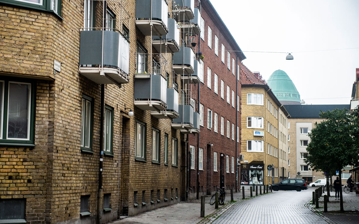 Två av Heimstadens fastigheter på Möllan där hyresvärden krävt bruksvärdering.