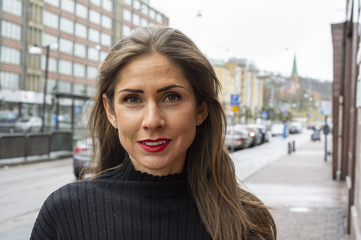 Christina Heikel är näringspolitiskt ansvarig på Fastighetsägarna i Göteborg. Branschorganisationen företräder både hyresvärdar och bostadsrättsföreningar, men är generellt positiv till ombildningar. "Vårt mest akuta problem är den kriminella påverkan. Det är viktigt att stötta bostadsrättsföreningar med kunskap om detta", säger hon. Ombildningar kan öka risken för ekonomisk brottslighet, vilket bland annat Ekobrottsmyndigheten varnat för.