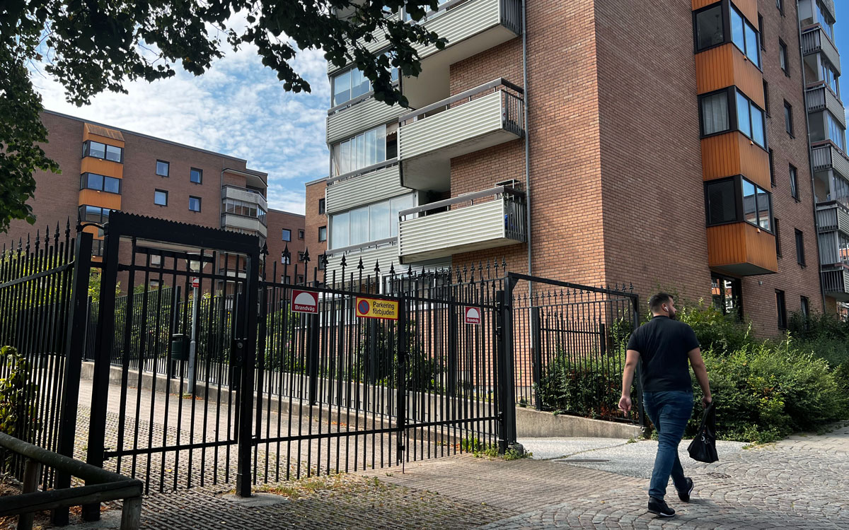 Lugnet i centrala Malmö, ett av landets första bostadsområden som stängslades in. 