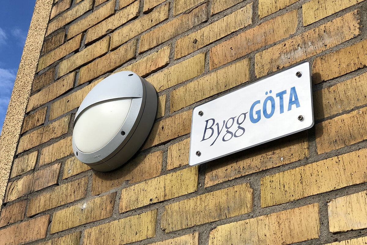 Drygt 1 000 hushåll i Göteborg hyr sin lägenhet av Bygg-Göta. Bostadsbolaget har totalt cirka 1 700 lägenheter i Göteborgsområdet.