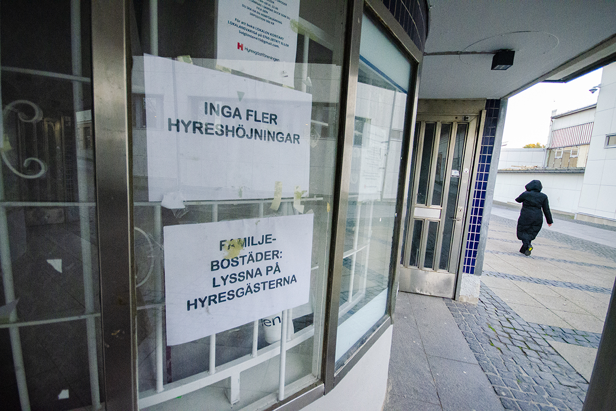 Hyresgästföreningen har under året ordnat flera manifestationer i protest mot renovering som driver upp hyrorna i Bergsjön.