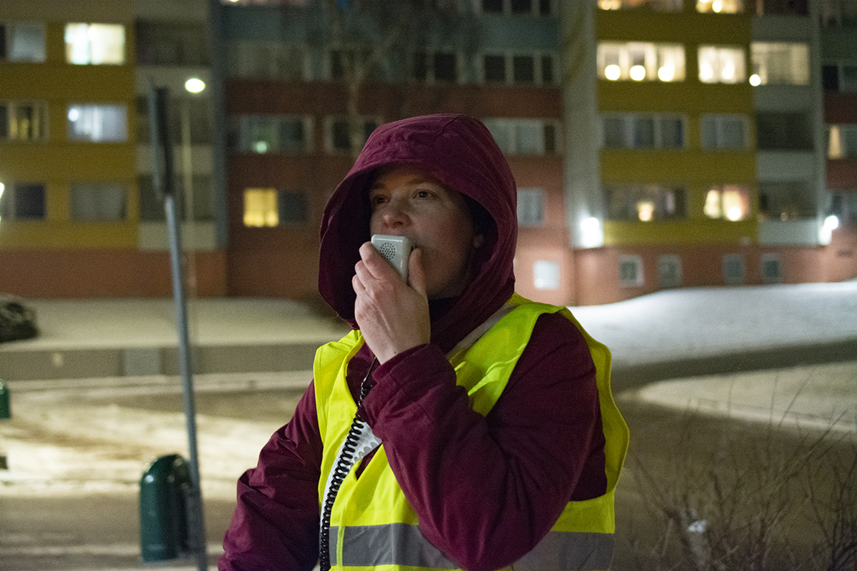 Catherine Holt är själv hyresgäst och har engagerat sig i renoveringen på Siriusgatan. Hon är mycket besviken på politikerna.