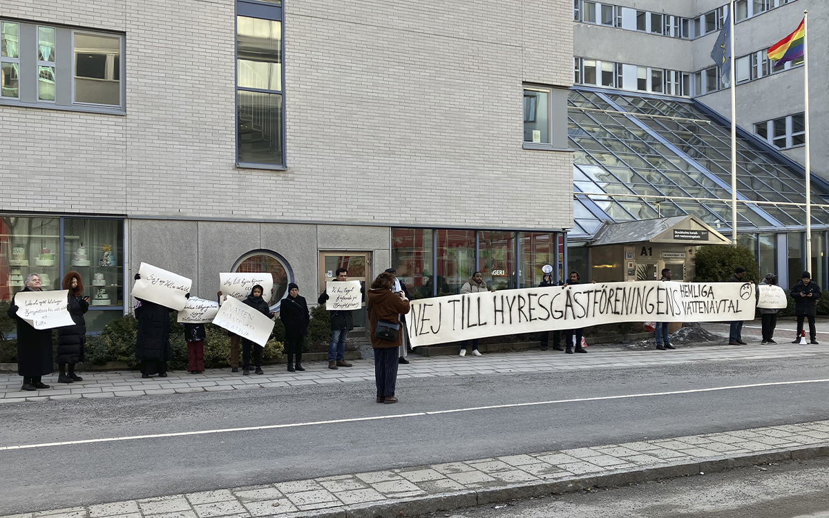 demonstration på Arenavägen vid Globen