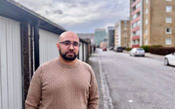 Hyresgästen Walid Dib i Malmö som har problem med knarkare och råttor i sitt garage.