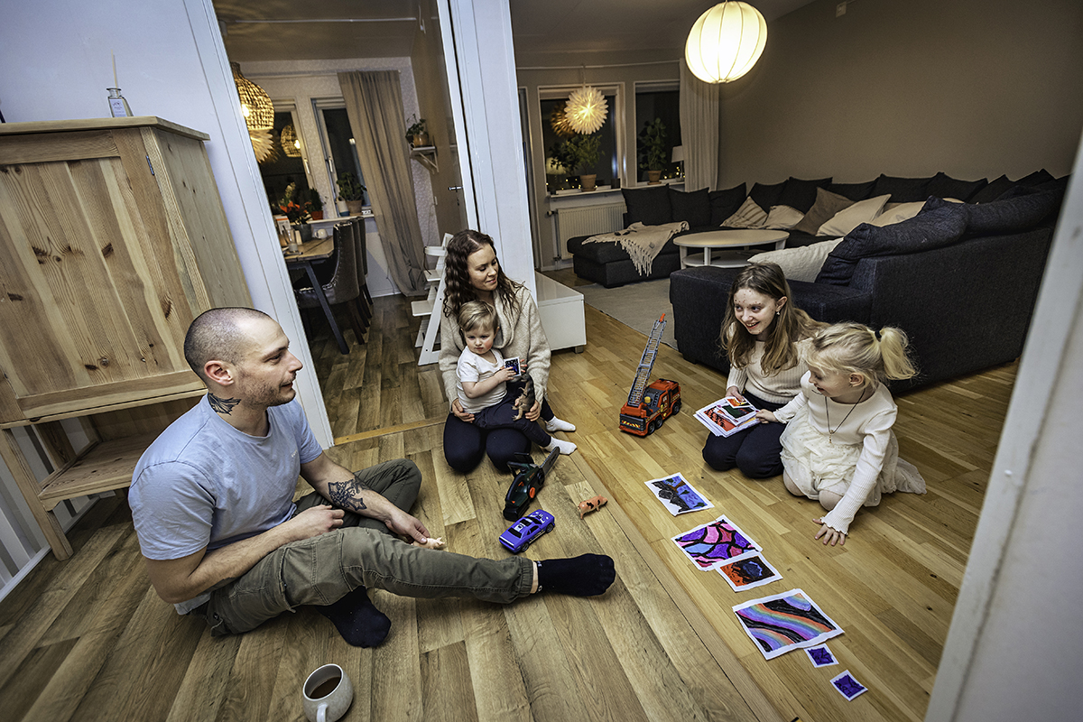 Familjens lägenhetsbyte ledde till att hyresvärden sade upp dem.