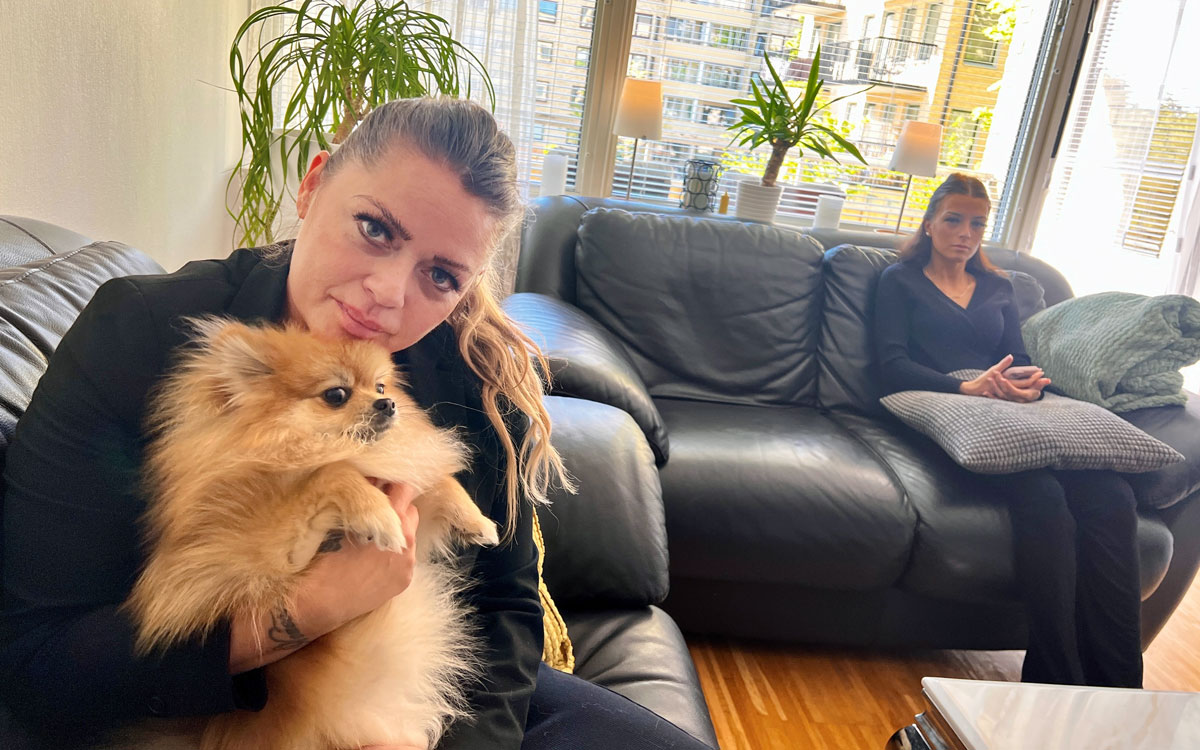 Rita Ruff Molnar, hunden Lilly och Vanessa Molnar.