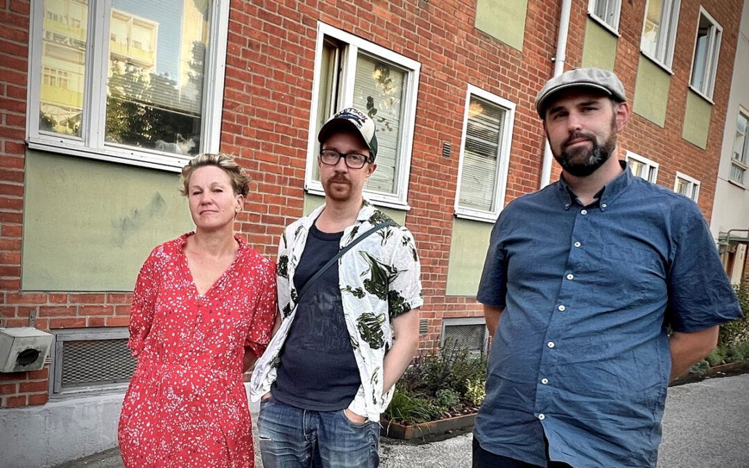 Karin Persson, Peter Olsson och Viktor Auregård vill ha kvar sina Stockholmduschar.