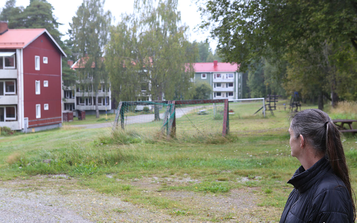 Bolagshagen står tomt. Tidigare hyresgästen Michaela Schmidt i förgrunden. 