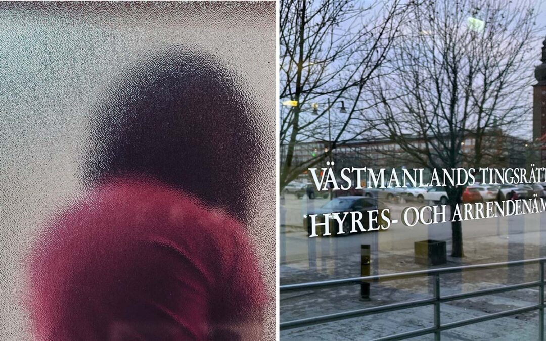 Till vänster en flicka bakifrån, pixlad bild. Mörkt långt hår, röd tröja, nedböjt huvud. Till höger hyresnämnden i Västerås, text på entrédörr av glas. I glaset speglar sig kala träd och en byggnad i bakgrunden.