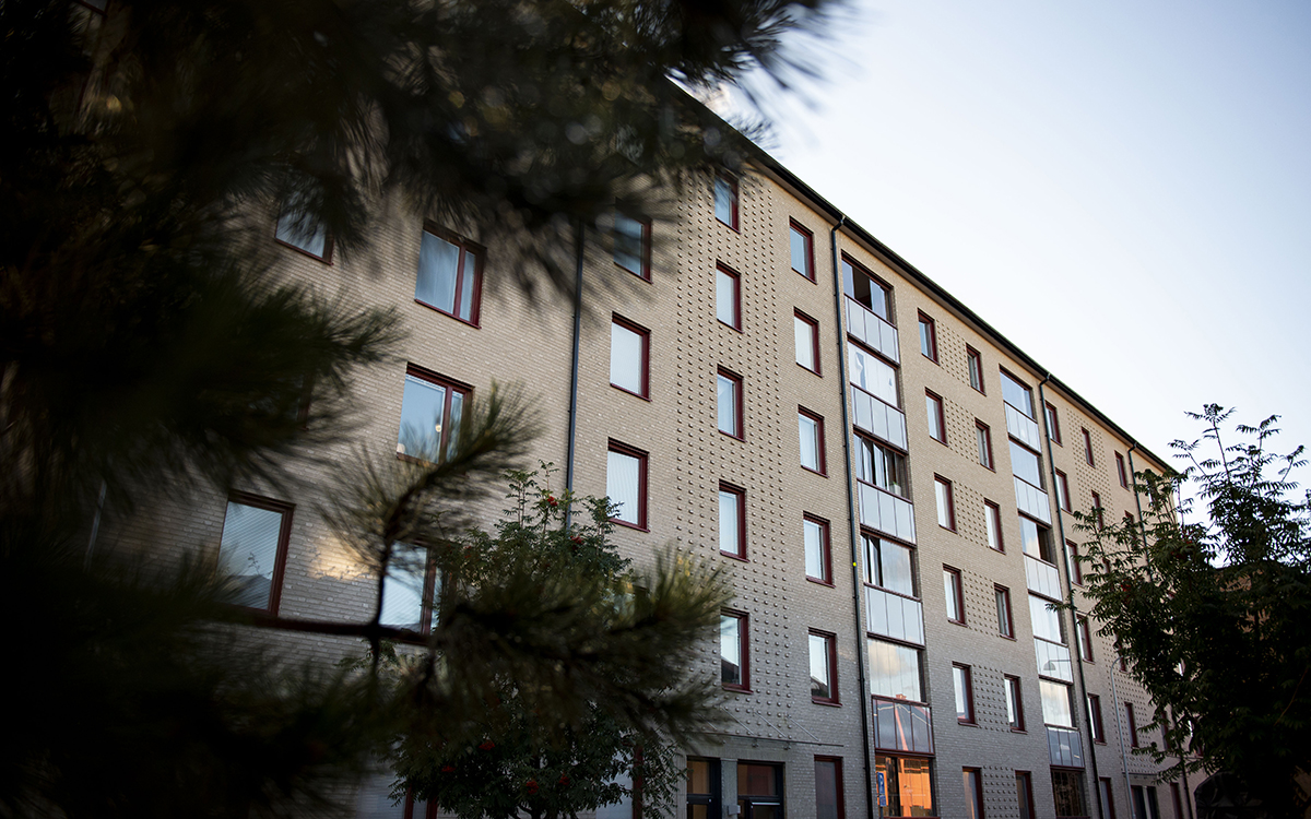 Botsdadsförmedlingen förmedlar kontrakten i huset