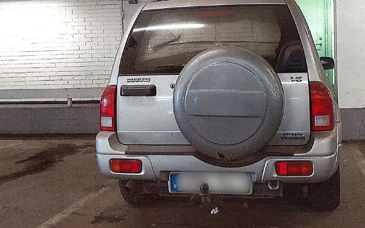 Parkerad bil.