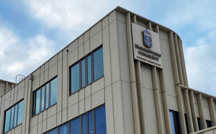 Hyresgäst stäms för obetalade hyror i Norrköping.