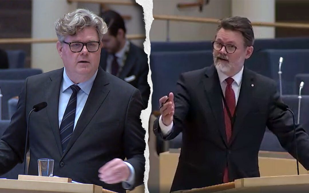 Gunnar Strömmer (M), justitieminister, och Markus Kallifatides (S), riksdagsledamot debatterar i riksdagens kammare.