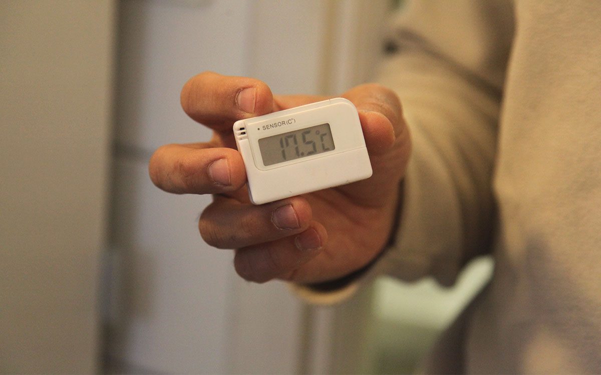 Temperaturen i badrummet är 17,5 grader.