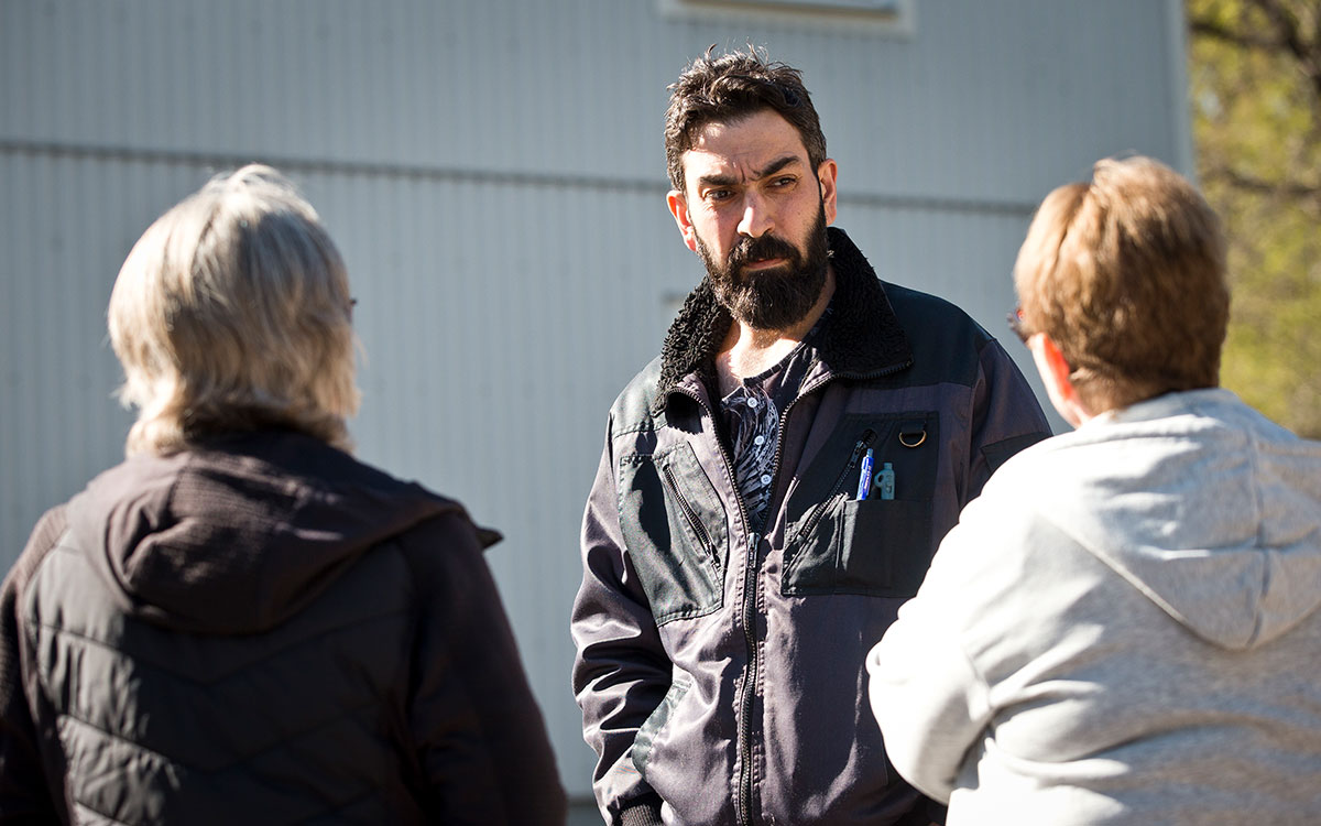 Nour Albabili, tidigare hyresgäst hos Avidus. I samspråk med två anonyma anhöriga till tidigare hyresgäst.