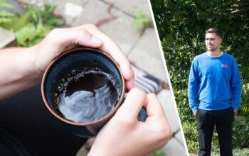 Tvådelad bild. Händer runt kaffekopp. En man som tittar åt vänster.
