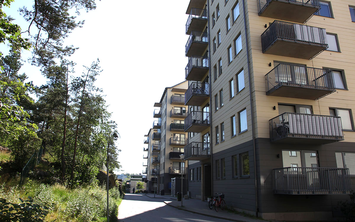 Förra året stod 247 lägenheter hos Haninge Bostäder tomma längre än en månad.
