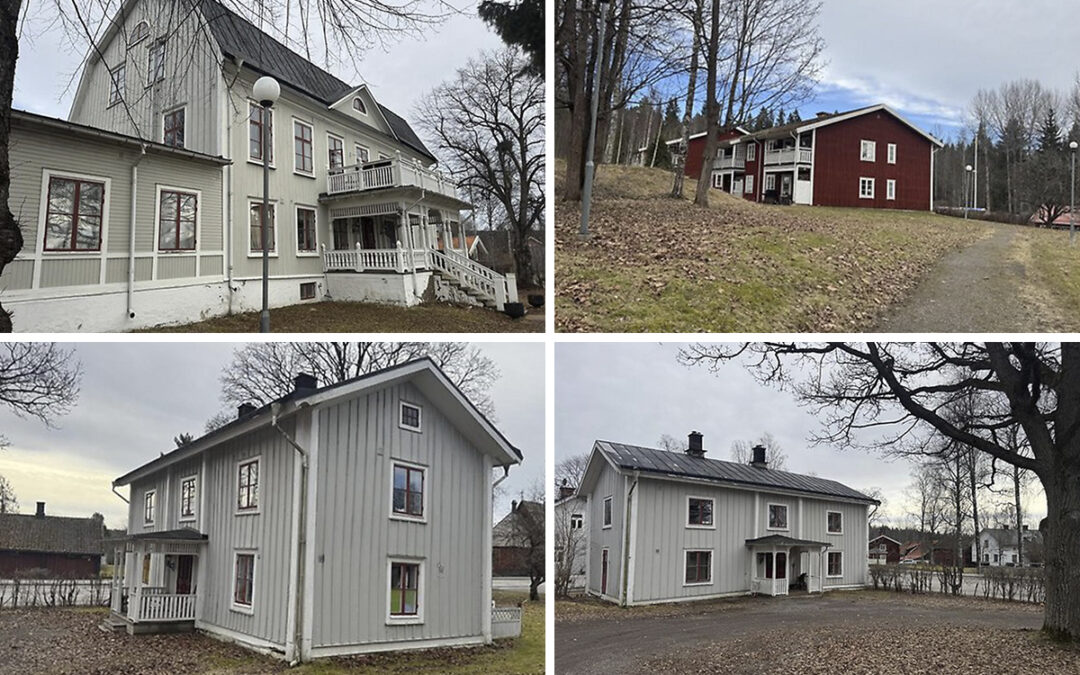 Fyrdelad bild. Ö t v huvudbyggnaden i den historiska bergmansgården, i gråmålat trä med vita detaljer, ö t h: rödmålat trähus med vita knutar från 1990, n t v och n t h: gråmålade sidobyggnader i trä som är en del av bergmansgården. Ett antal av AB-hems hyreshus i Kopparberg skulle tvångssäljas av Kronofogden 8 september, men auktionen har nu ställts in.