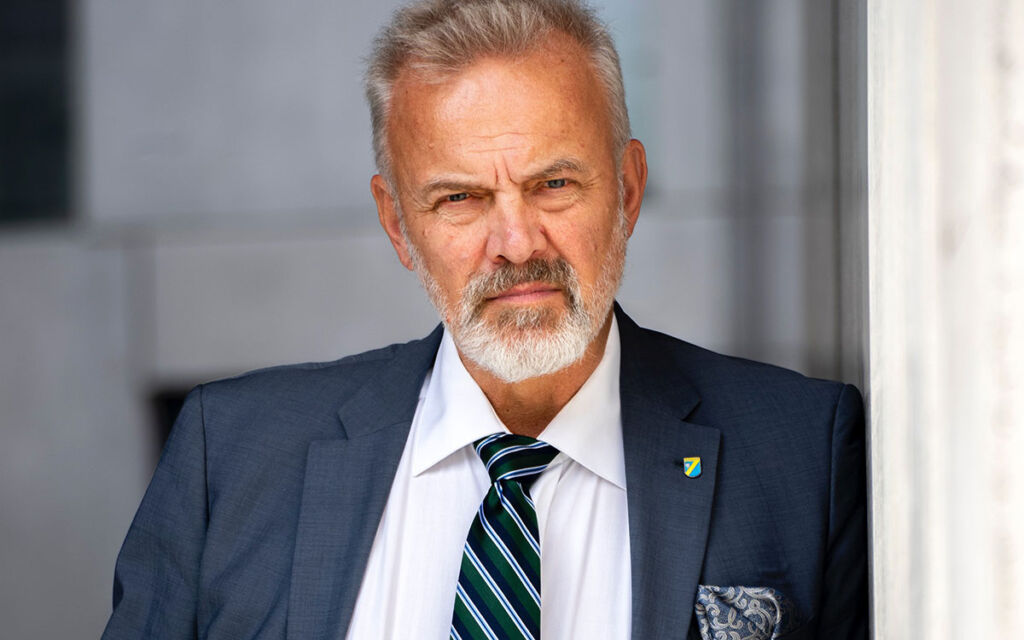Jörgen Holmlund Jörgen Holmlund, säkerhetsexpert, Försvarshögskolan.
