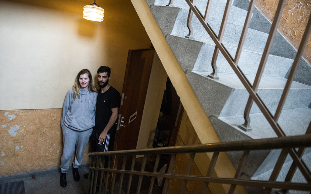 Mohamed Shankal och Heidi Velander bor i det tvångsförvaltade huset