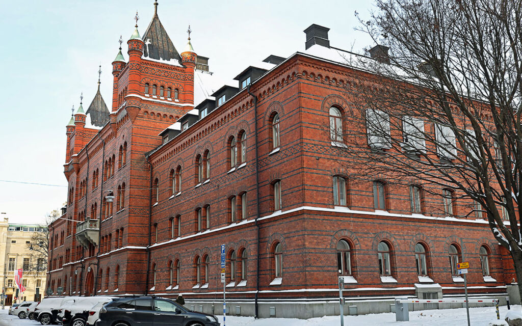 Bostäder på Väpnargatan på Östermalm som hovet styr över.