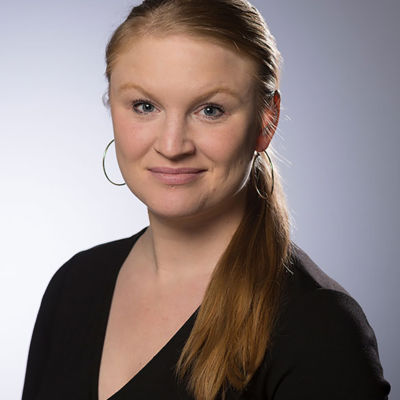 Clara Lindblom (V) bostads- och fastighetsborgarråd i Stockholms stad och tillträdande ordförande i Stockholms brandförsvar